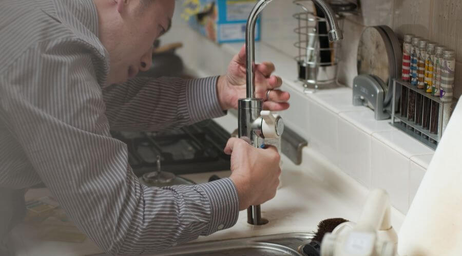 Local expert plumbing services in Roggen, CO